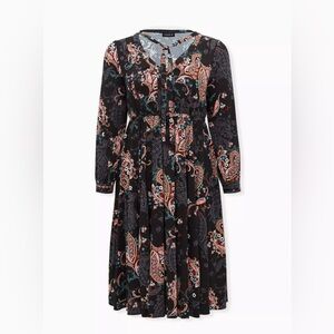 TORRID Midi Challis Skater Dress in Paisley Black Torrid Size 00 Standard 14